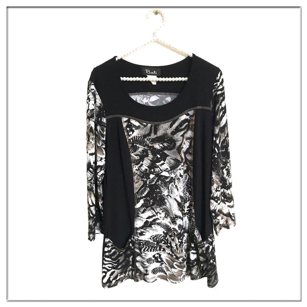 Bali Black & White Animal Print Pullover Top, Size M - Picture 2 of 12